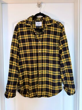 Portuguese Flannel Plaid Grunge Normcore Cottagecore Button Down size Medium